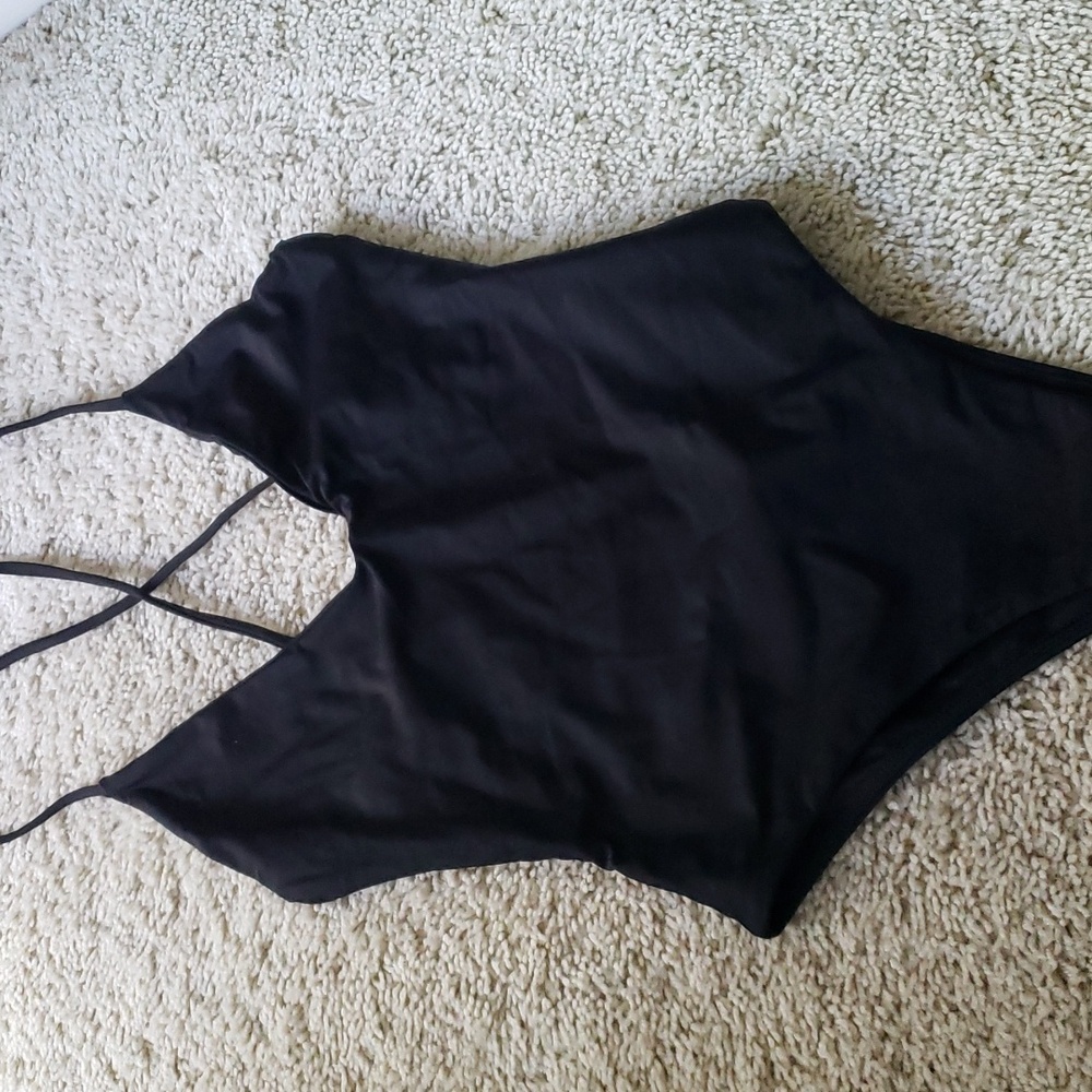 NWOT MIKOH thalia one piece in black. XS